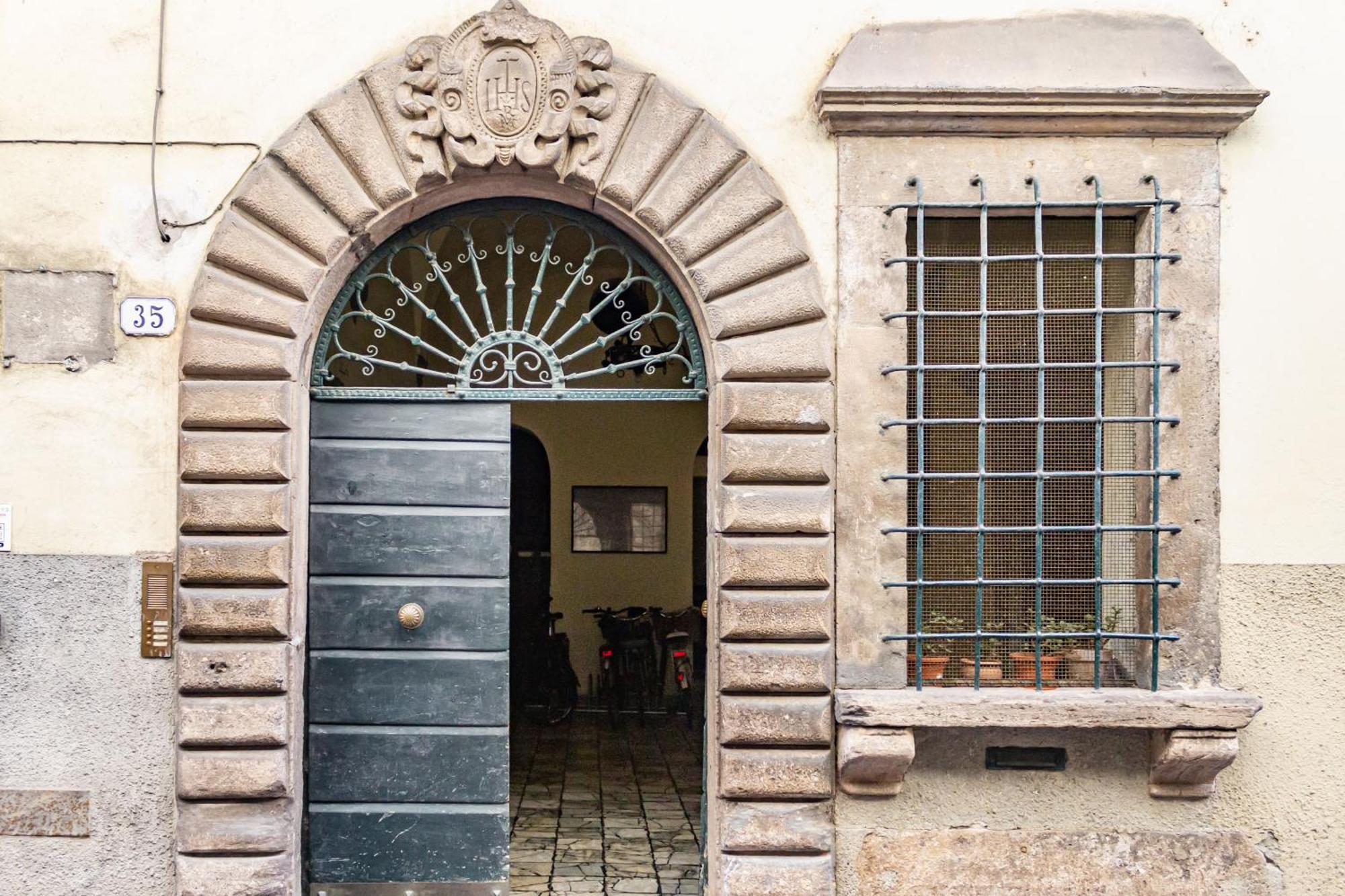Appartamento San Paolino - Affitti Brevi Italia Lucca Eksteriør bilde